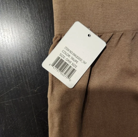 Mid calf leggings - Picture 3 of 3